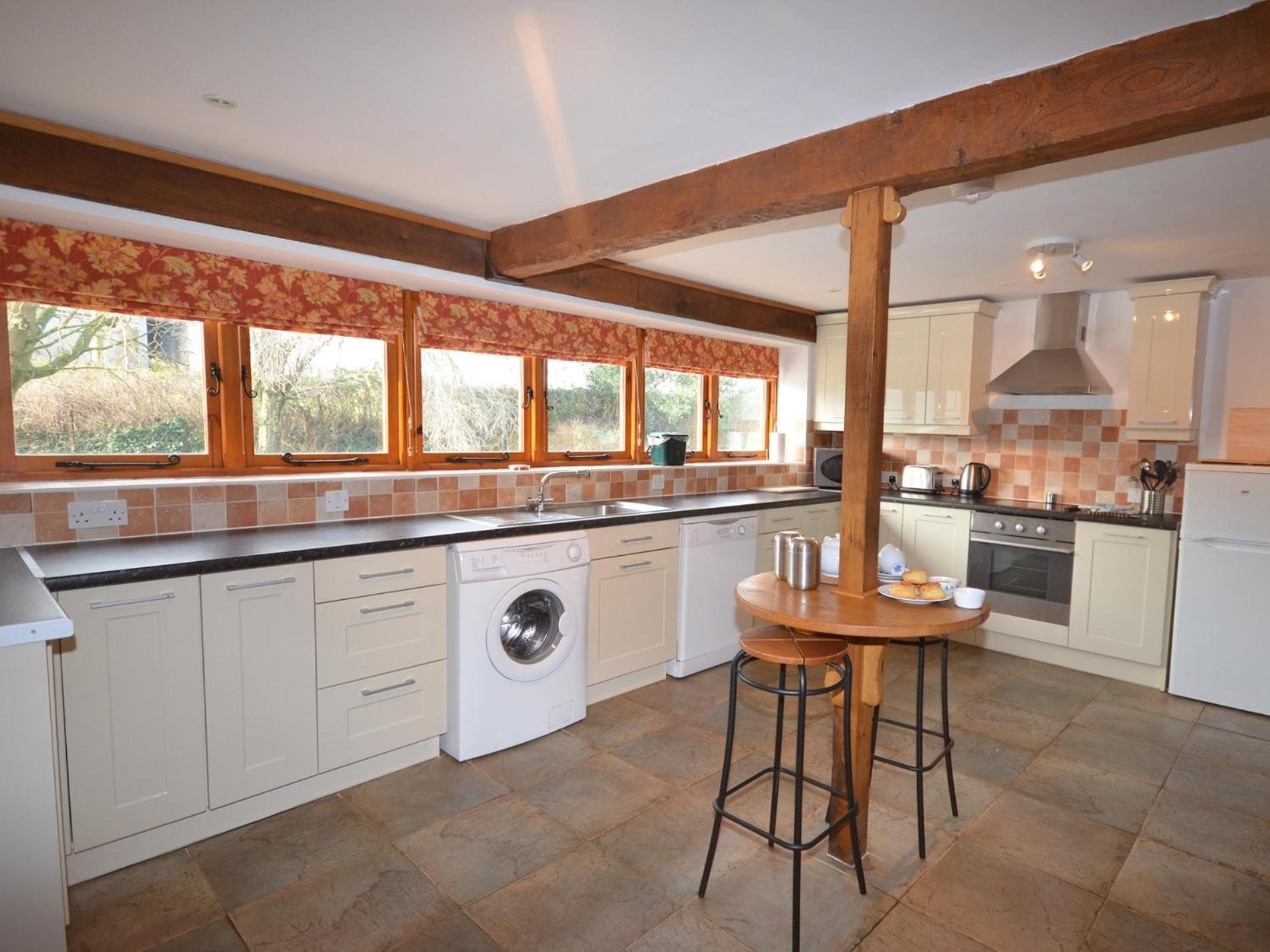 2 Bed In Bridgwater Rexba Villa Spaxton Exterior photo